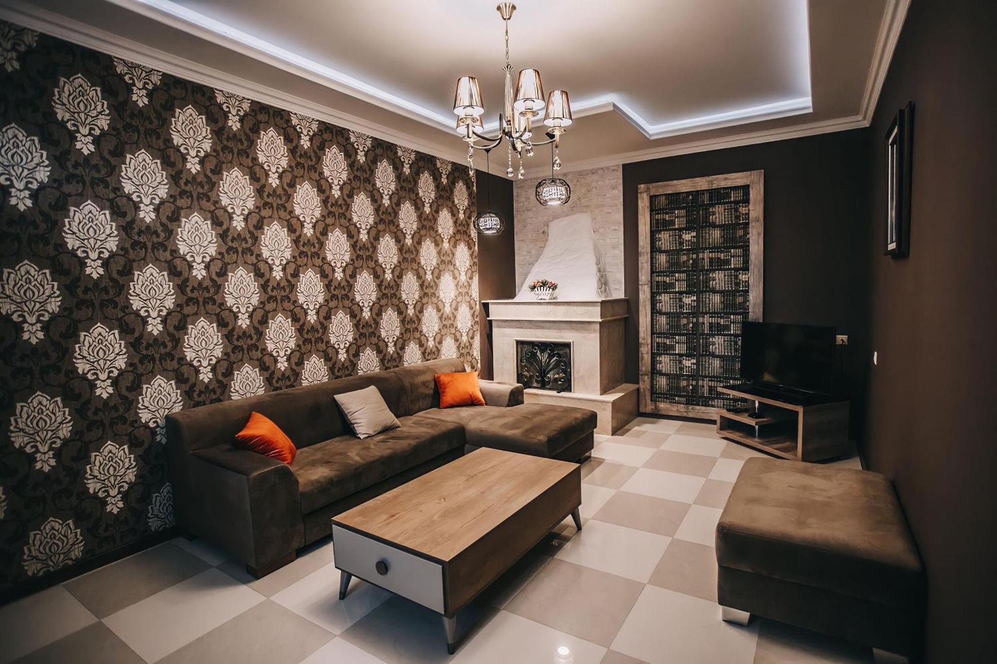 Отель 7 Rooms Tserovani Экстерьер фото